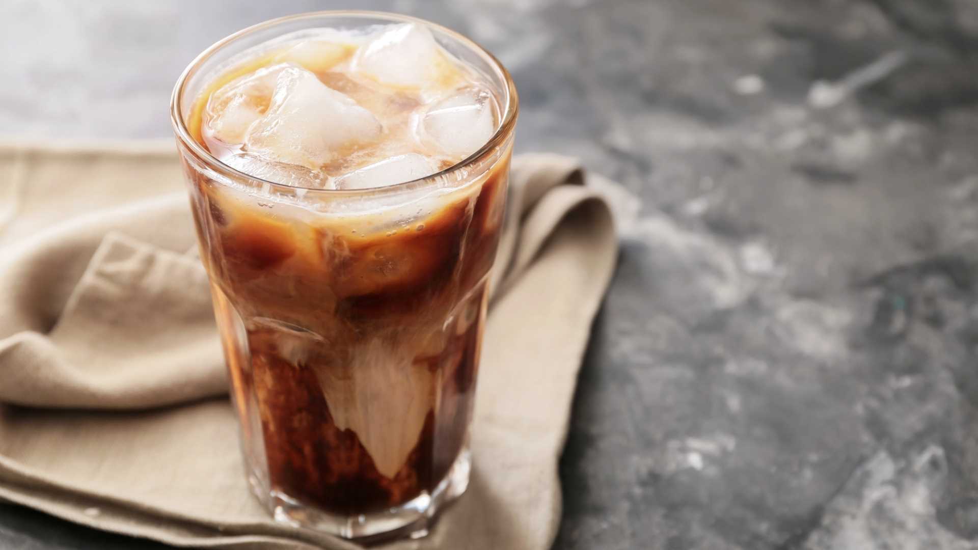 Kawa mrożona cafe frappe